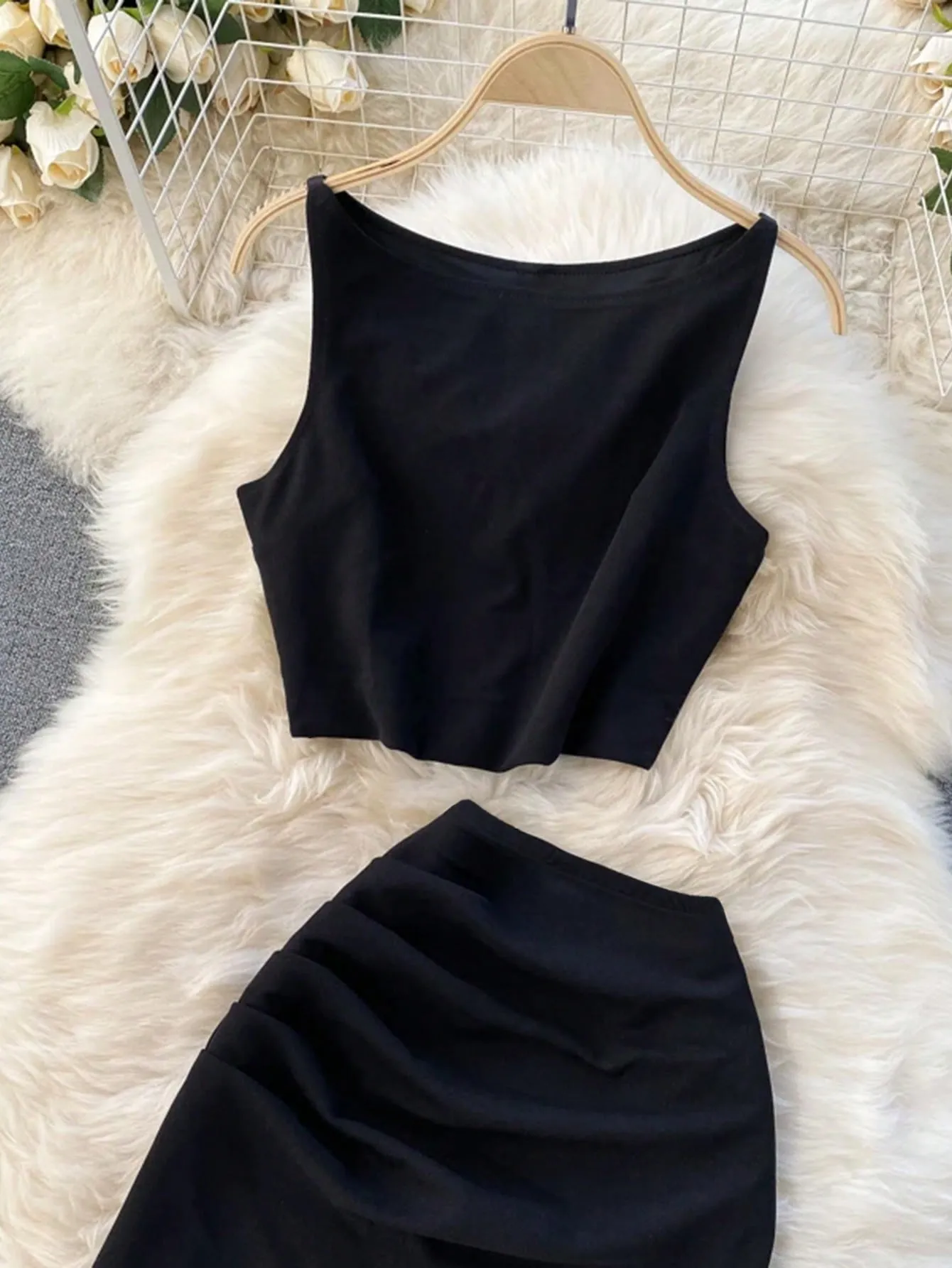 2pcs/Set Women Sleeveless Tank Top And Pleated Skirt
