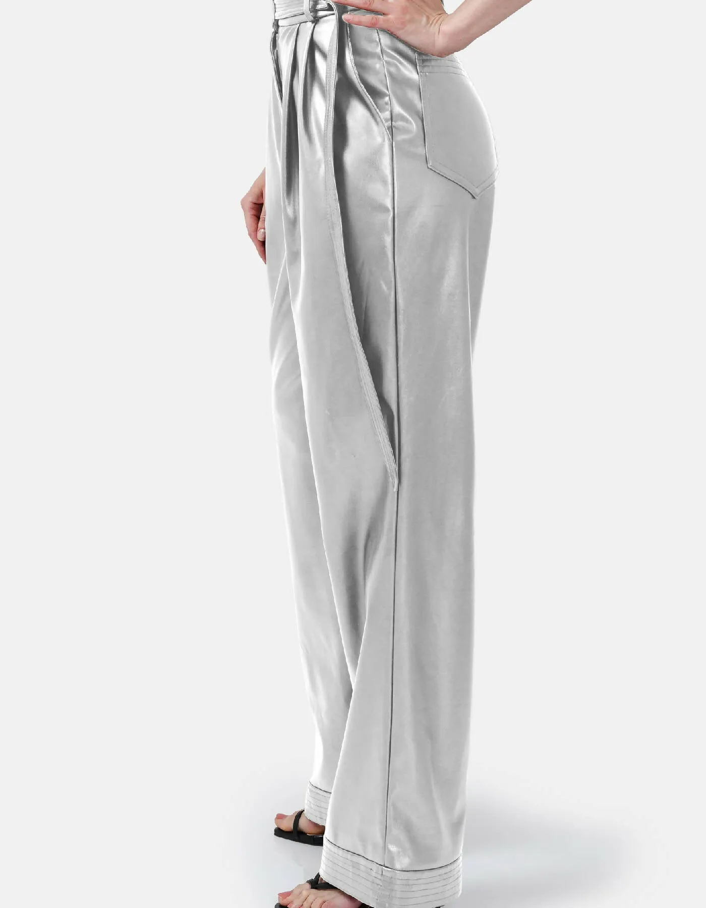 Bassline Straight Leg Pants