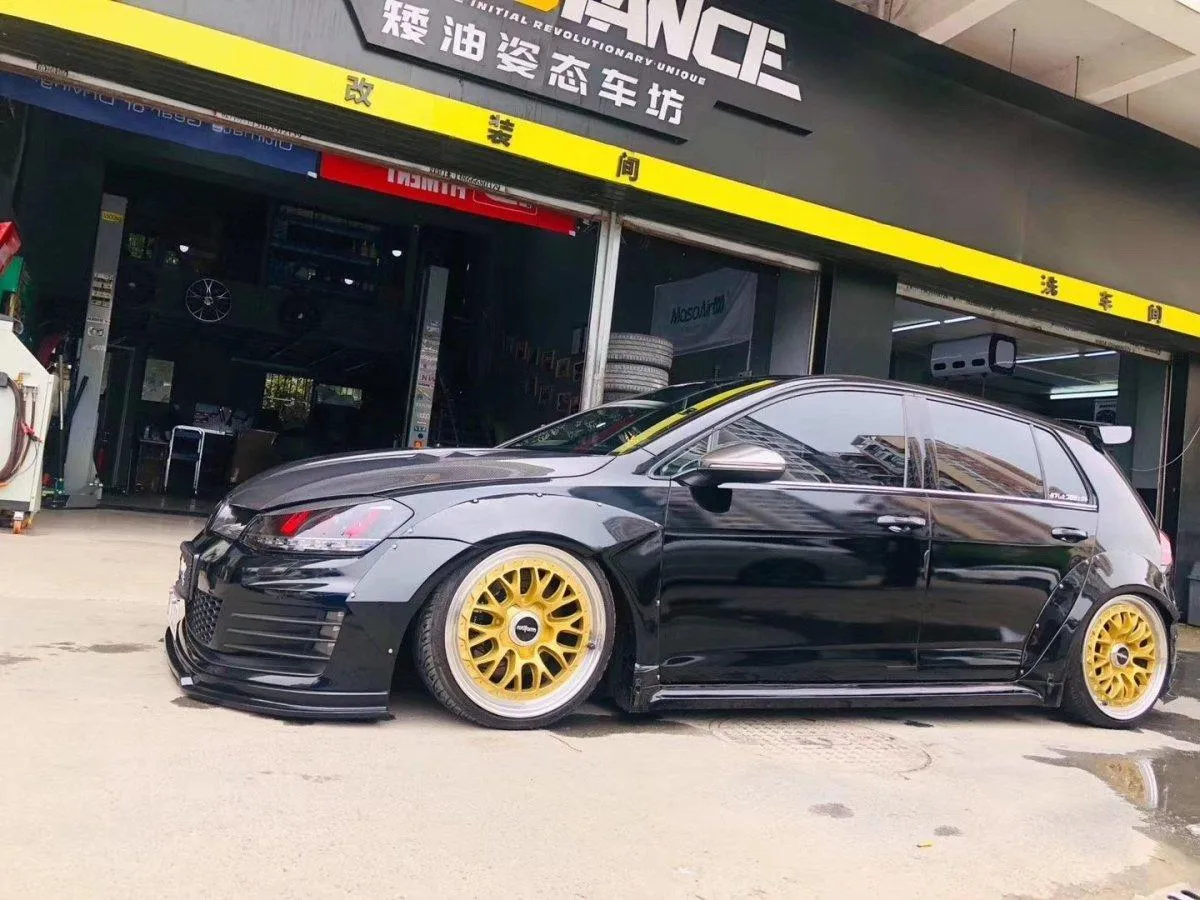 CMST Tuning Widebody Side Skirts for Volkswagen Golf R GTI Base MK7 MK7.5 Carbon Fiber/FRP