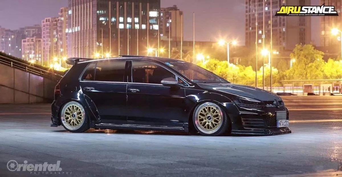 CMST Tuning Widebody Side Skirts for Volkswagen Golf R GTI Base MK7 MK7.5 Carbon Fiber/FRP