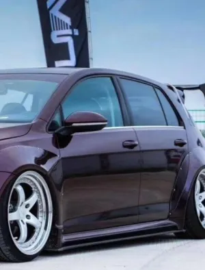 CMST Tuning Widebody Side Skirts for Volkswagen Golf R GTI Base MK7 MK7.5 Carbon Fiber/FRP