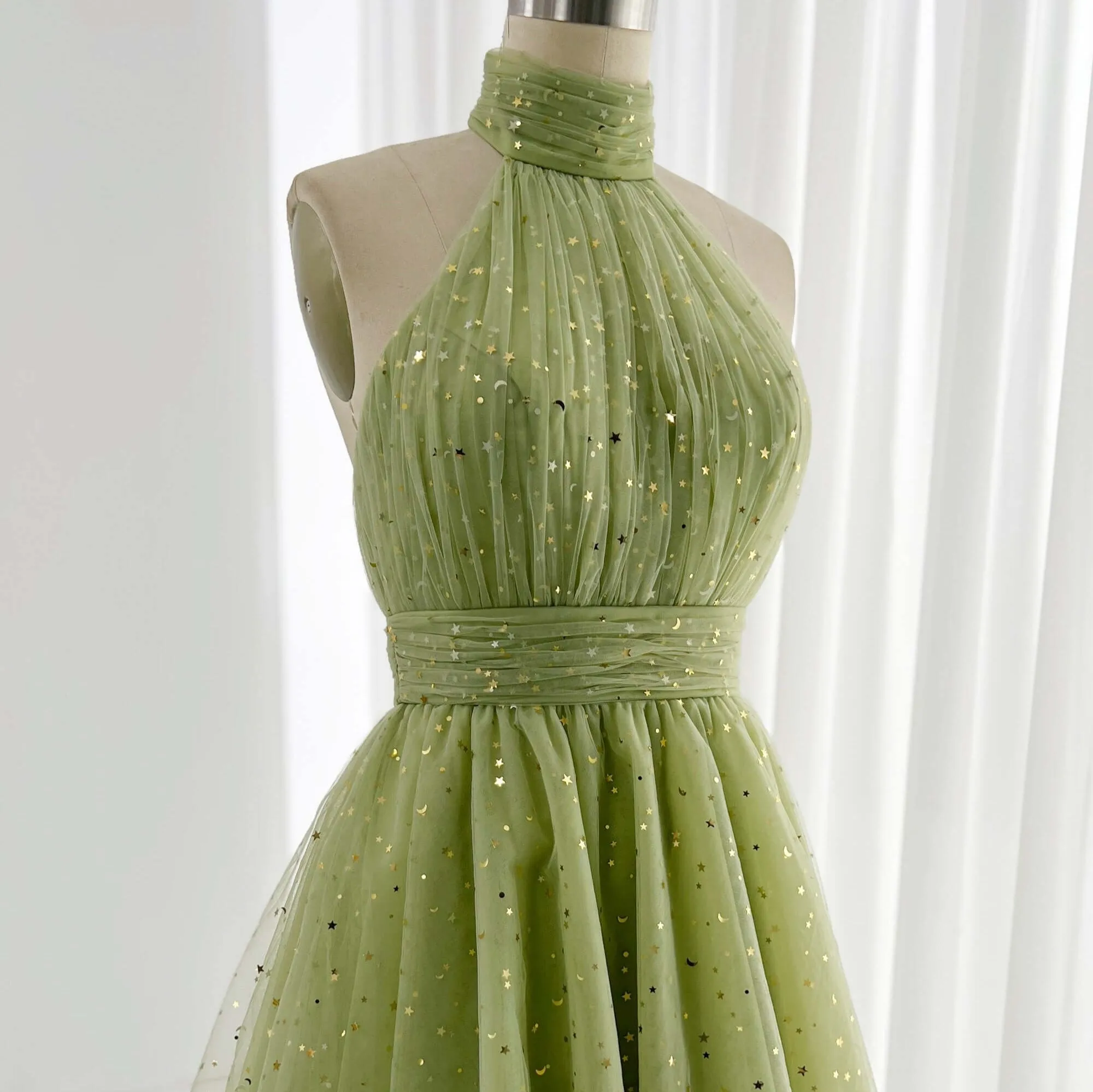 Green Halter Neck Homecoming Dresses Starry Tulle Back to School Dress S24084