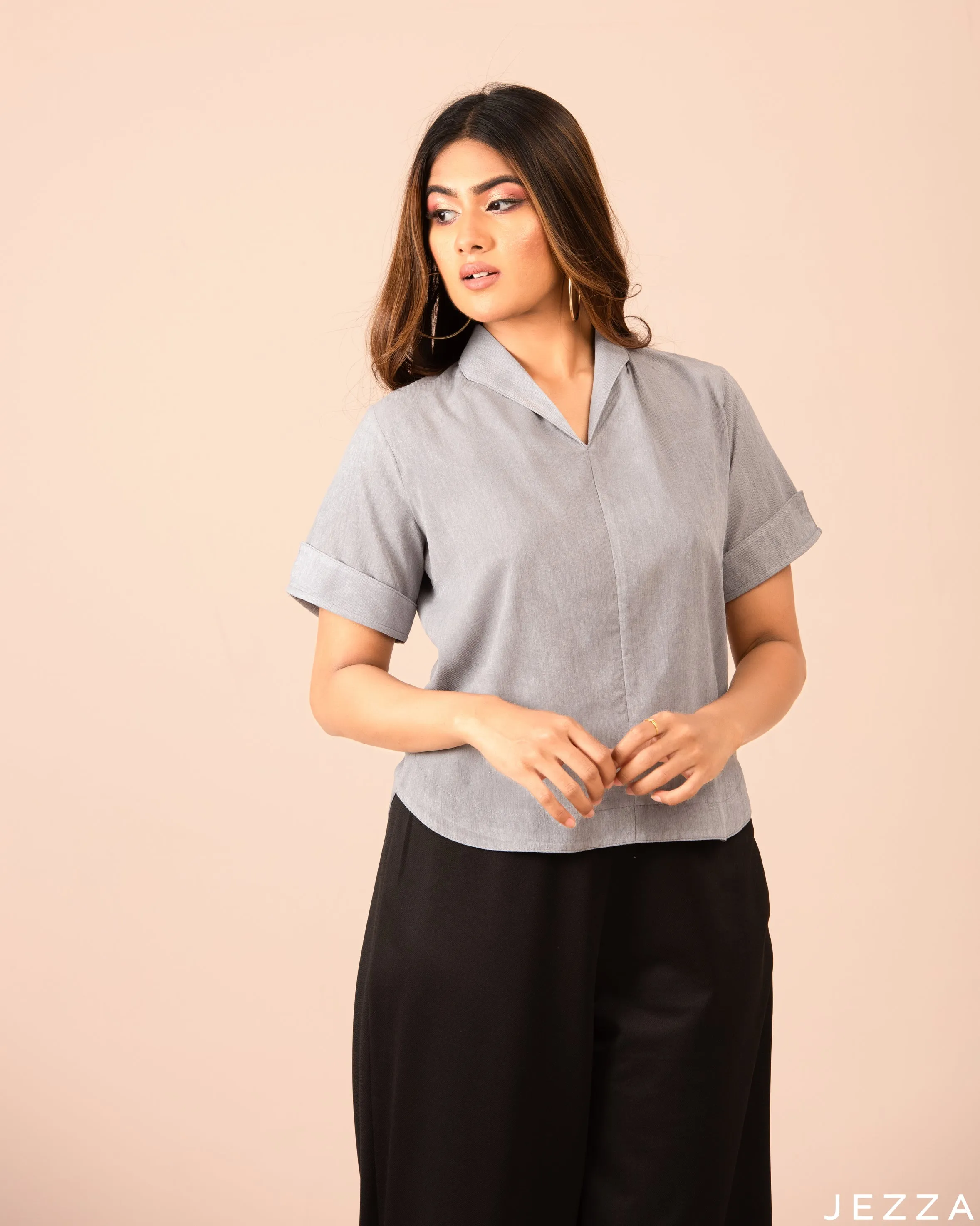 Hip Length Top With Decorative Collar 52722