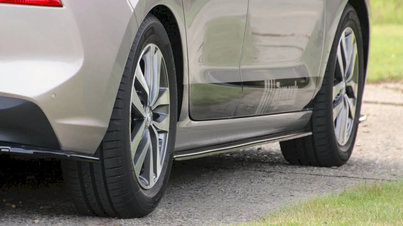Maxton Design - SIDE SKIRTS SPLITTERS HYUNDAI I30 MK3 HATCHBACK (2017-2020)