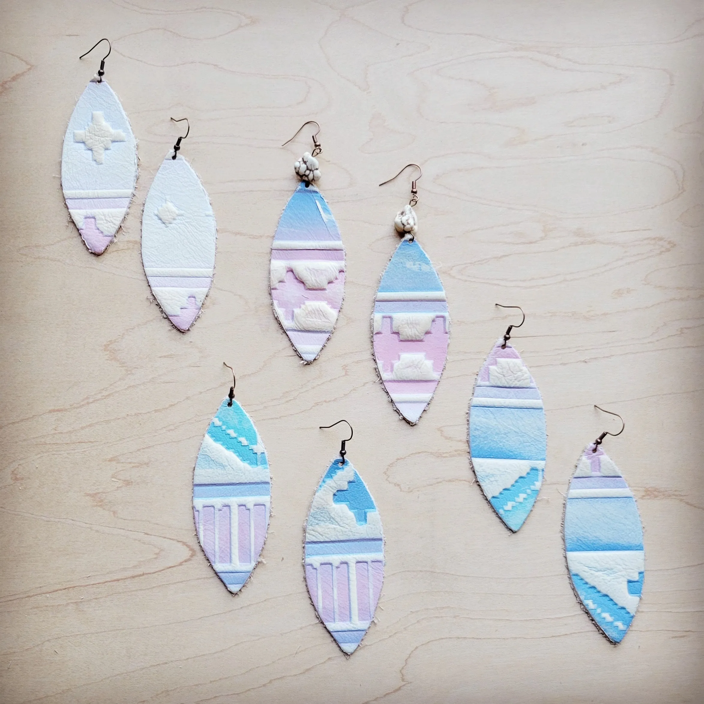 Narrow Oval Leather Earrings in Pastel Navajo 224u