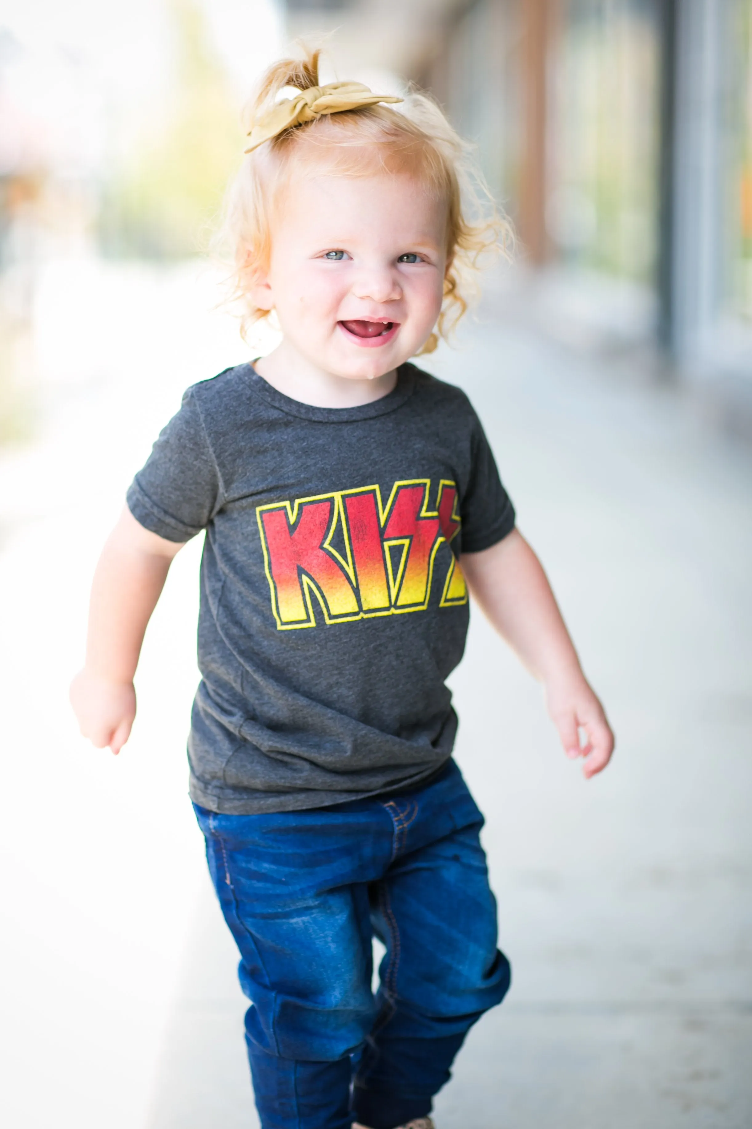 Retro Brand - Kids' KISS Tee in Heather Black