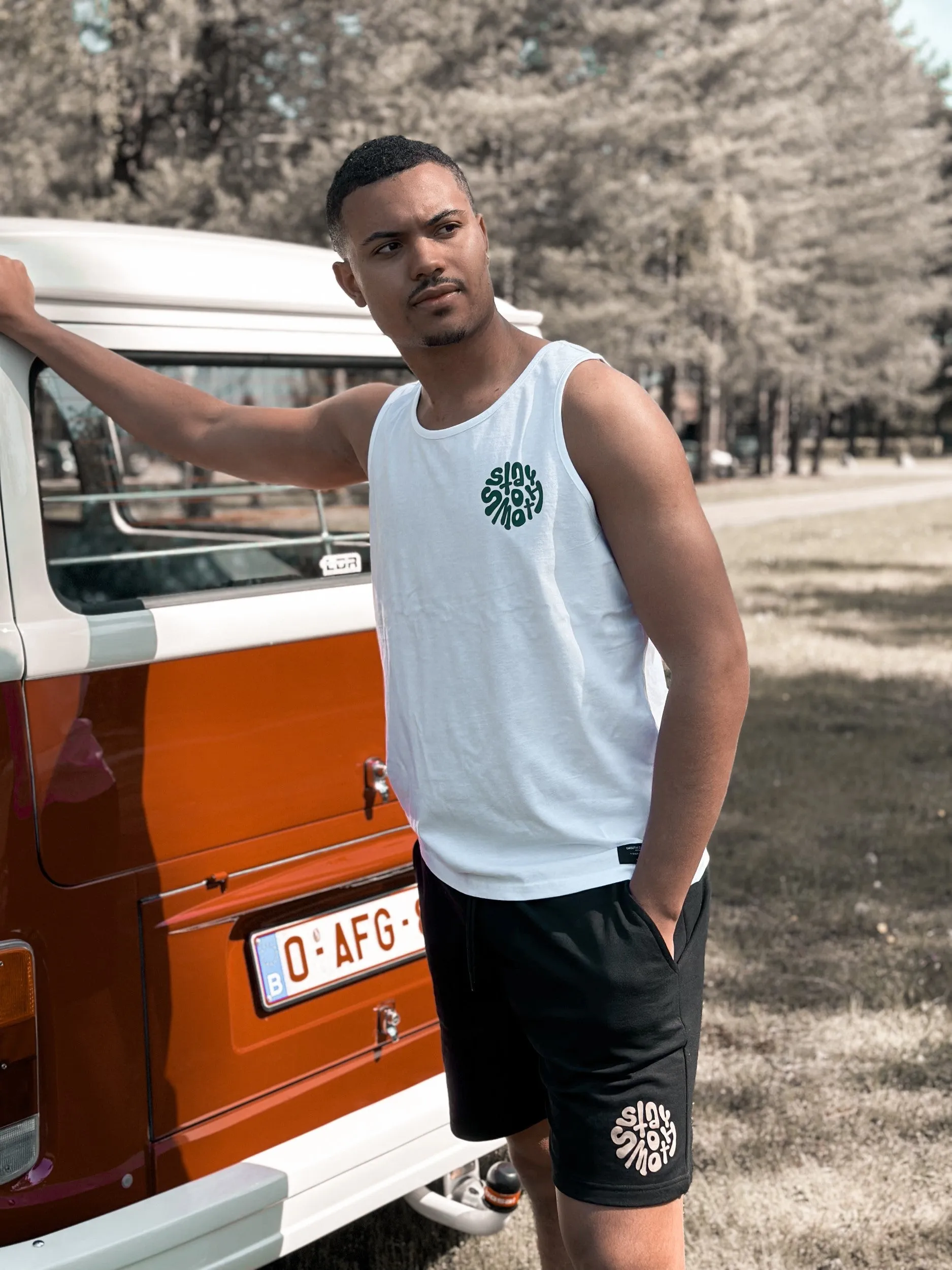 White Top / Stay Smooth Green Front